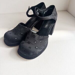 Vintage Y2K Studio Roma Black Satin Floral Chunky Heels 11